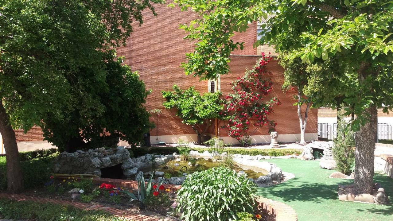 הוסטל וייאדוליד Centro San Viator מראה חיצוני תמונה